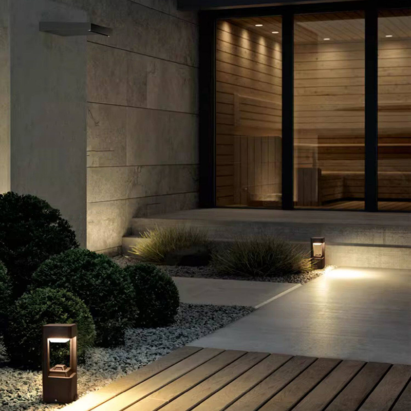 Luminous floor lamp courtyard  - đánh giá và giá Solar Garden Light